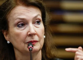 El Gobierno echó a Mondino y designó a Gerardo Werthein como nuevo canciller