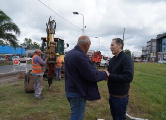Canning: Fernando Gray recorrió las obras de repavimentación de la avenida Mariano Castex (Ruta Provincial 58)
