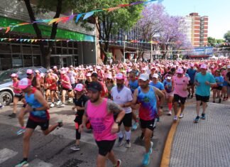 Se realizó la «Correcaminata Rosa» para concientizar sobre el cáncer de mama