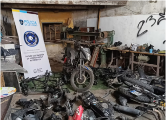 Avellaneda: dan con un desarmadero de motos robadas