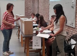 Elecciones en la UNLa: récord de participación con más de 6.000 votantes y triunfo de la oficialista Lista Granate
