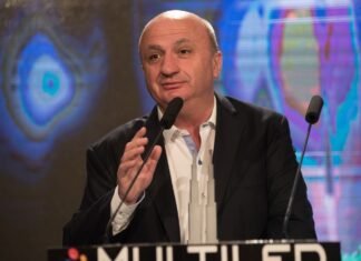 Nicolás Russo lanza su campaña a Presidente del Club Atlético Lanús