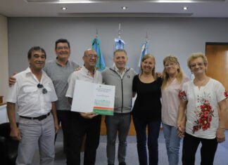 Fernando Gray se reunió con representantes del Centro de Jubilados y Pensionados Altos de Monte Grande