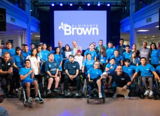 El Municipio distinguió a deportistas y artistas brownianos que participaron de la final de los Juegos Bonaerenses