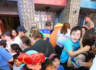 Los Reyes Magos recorrieron Monte Grande