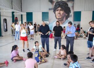Avellaneda: Ferraresi y Sileoni visitaron una colonia municipal