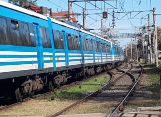 Una mujer fue arrollada por una formación en Quilmes centro y salvó su vida