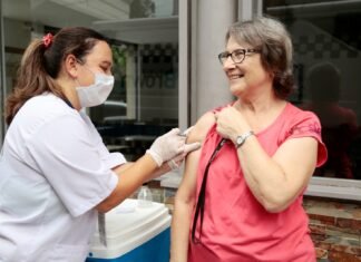 Este viernes, «La Noche de las Vacunas» llega a Malvinas, Ministro Rivadavia y Adrogué