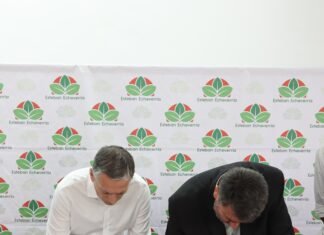 Fernando Gray firmó un convenio de cooperación con la Comisión Provincial de la Memoria