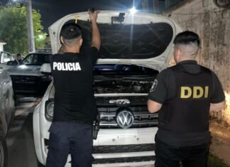 Ingeniero Budge: dan con tres sujetos con dos camionetas robadas