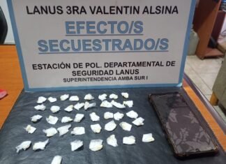 Accidente de tránsito en Lanús deriva en descubrimiento de sustancias ilícitas