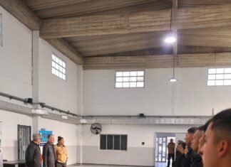 Fernando Gray puso en funciones a personal policial que se suma a la fuerza barrial de aproximación de Esteban Echeverría