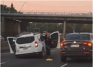 Conductor alcoholizado provoca triple choque y vuelca en la Avenida General Paz