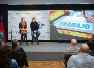 Otermin y Sol Tischik presentaron la plataforma Empleo Lomas junto a empresarios y emprendedores locales