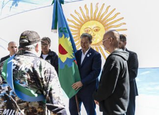 Vigilia, caravana y acto homenaje a los excombatientes brownianos a 43 años de la Gesta de Malvinas