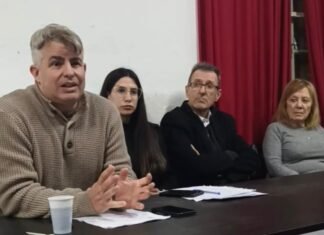 Emiliano Bursese respaldó a Mesías y acusó: “Quieren llevar al radicalismo de la Provincia a un acuerdo electoral con Milei”