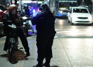 Monte Grande: operativo de seguridad y control vehicular en torno a la Plaza Mitre