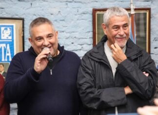 Hernán Lakota imagina dos listas peronistas en Lanús