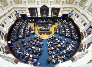 Tensiones en el oficialismo: la Legislatura Bonaerense avanza hacia la suspensión de las PASO