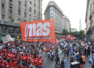 Nuevo MAS organiza almuerzo y acto por el Día Internacional de los Trabajadores