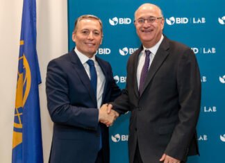 Fernando Gray se reunió en Washington con el presidente del Banco Interamericano de Desarrollo