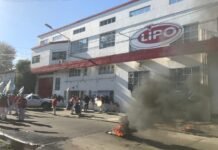 Lanús: protesta en la fábrica de Caramelos Lipo por retraso salarial