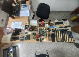 Dos detenidos en Lanús por robo agravado con modalidad entradera