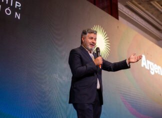 Educar para liderar: por qué el aula debe ser la cuna de ciudadanos transformadores