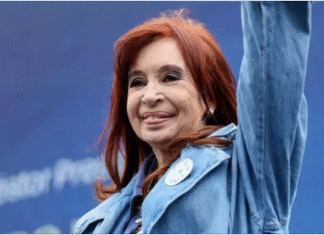 En un anticipo de campaña, Cristina Kirchner se presentó en La Matanza y fue respaldada por sindicatos y universitarios