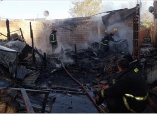 Rafael Calzada: un incendio destruyó una vivienda y dos familias piden ayuda