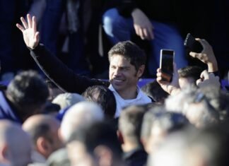Con un llamado a la unidad, Kicillof lanzó su nuevo frente opositor y acusa a Milei de «ajuste, saqueo y dependencia»
