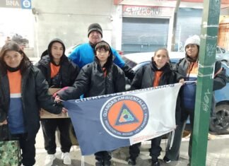Guardas Ambientales asisten a personas en situación de calle durante la ola polar en Esteban Echeverría