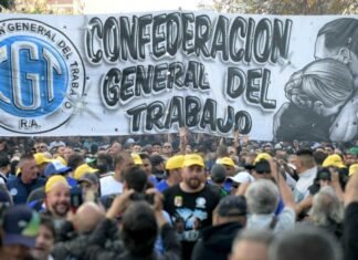 CGT: «La Democracia está en peligro»