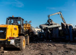 El Municipio compactó 450 motos y autos secuestrados en operativos viales preventivos de Almirante Brown