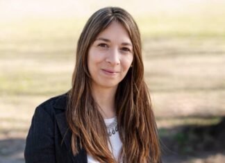 Fanny Vera “quiere renovar” y lo ubicó a Alejandro Trotta “fuera de la orgánica” de la UCR