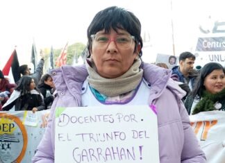 Ana Cabral del Frente de Izquierda en Echeverría: “Ni Milei ni el peronismo, la salida es de los trabajadores”