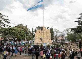 Burzaco celebra sus 160° años con shows en vivo y las propuestas del festival «Brown a Cielo Abierto»