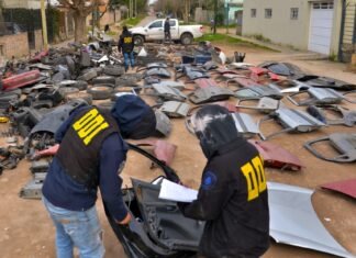 Echeverría: Con el apoyo del COM, cinco personas fueron detenidas en operativos por robo y comercialización ilegal de autopartes