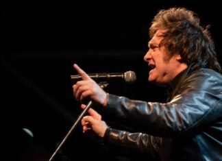 Fuerte apuesta libertaria en PBA: La Libertad Avanza lanza su campaña en La Plata con Milei como figura central