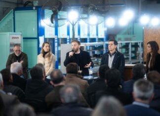 Día de la Industria: Otermín y Wado de Pedro se reunieron con representantes de empresas y cámaras de Lomas