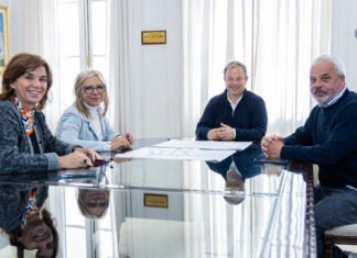 Cascallares repasó junto al equipo los avances en los pasos bajo nivel y la Estación Universidad