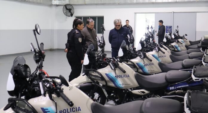 b65a9b9c-2145-65b1-140e-a6721b46d8cd