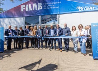 En el 152° aniversario de Almirante Brown, Cascallares puso en marcha la 9° edición de la Feria internacional del Libro