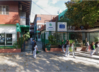 Docente suspendido en Banfield: el Gobierno denuncia “adoctrinamiento” en el aula