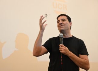 El radicalismo bonaerense celebró 42 años de democracia con un llamado a la unidad y al «futuro con vocación de poder»