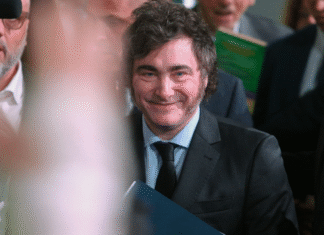 Gobernadores en fila, oposición en revisión: el Gobierno busca orden y agenda