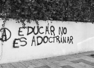 «El verdadero adoctrinamiento lo impulsa el gobierno con el negacionismo ambiental o los ataques a la ESI»