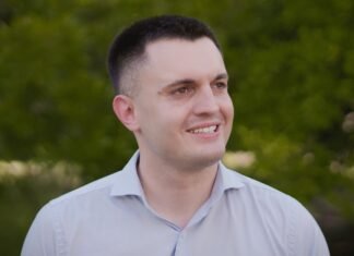 “El kirchnerismo está nervioso”: Nacho Moroni (LLA) se despachó contra la gestión de Julián Álvarez y anticipó la “motosierra” en Lanús