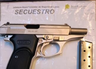 Cae una banda que robaba a choferes de aplicación en Avellaneda: Detienen a un menor y un adulto con un arma de guerra