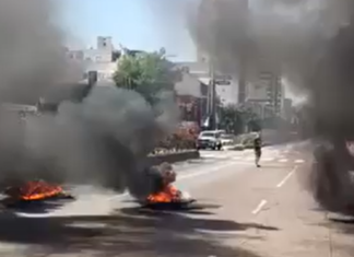 Movilización a la Muni de Lanús: Cooperativistas alineados con Grabois reclaman condiciones dignas en plena interna peronista